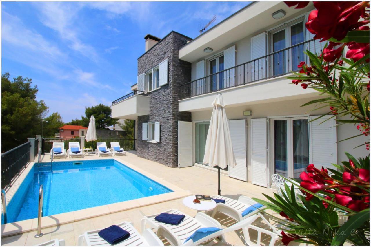 פרימוסטן Apartments Nika מראה חיצוני תמונה